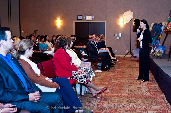 DIALOGS OF THE HEART A Curated Exhibition Experience