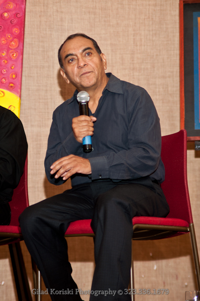 DIALOGS OF THE HEART A Curated Exhibition Experience