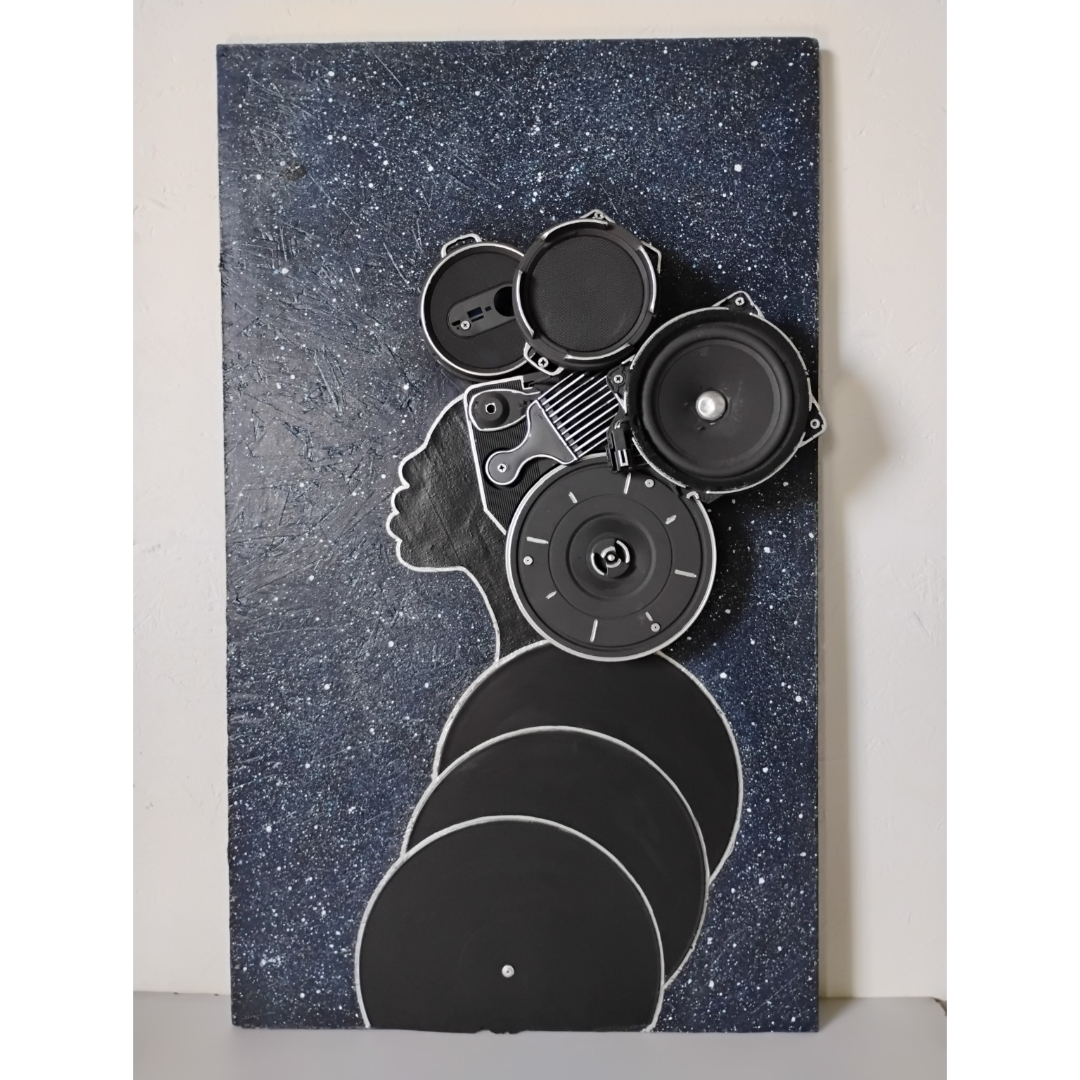 Audio Puffs - Artwork by Skira Martinez - @skira.cielo